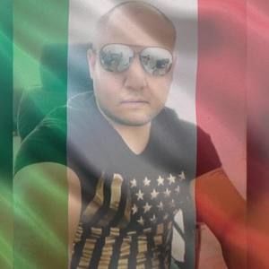 Meet your Posher, Moataz